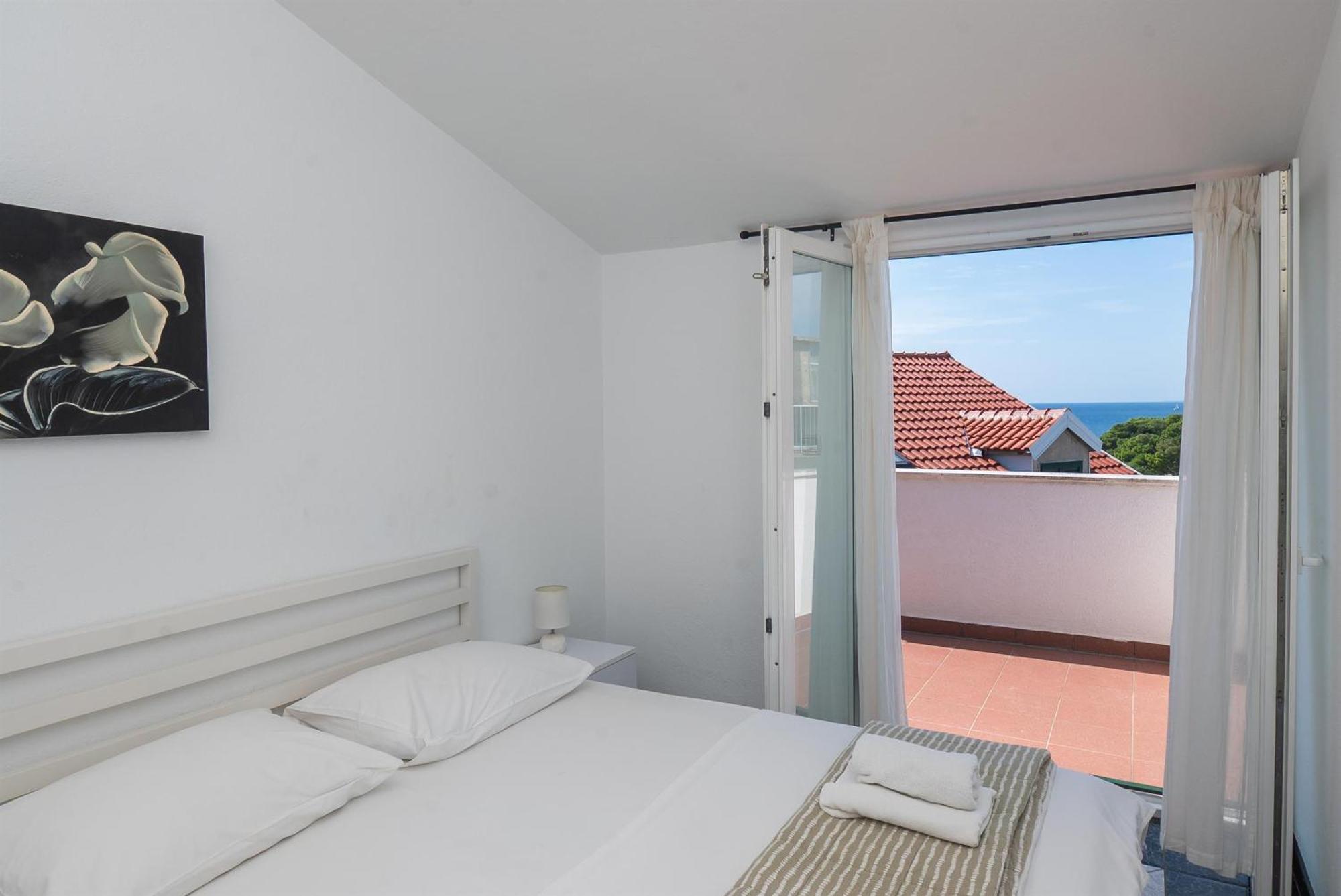 Apartments Polly Primošten Eksteriør bilde